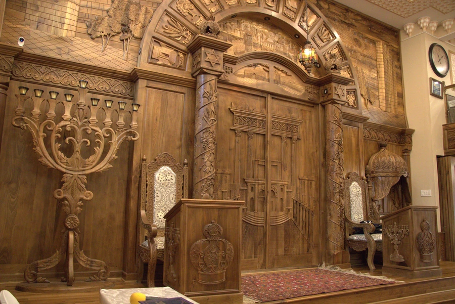 Main Hall Aron Kodesh